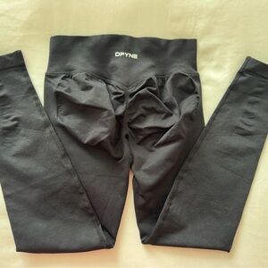 DFYNE Women's Black Leggings🖤 NWOT